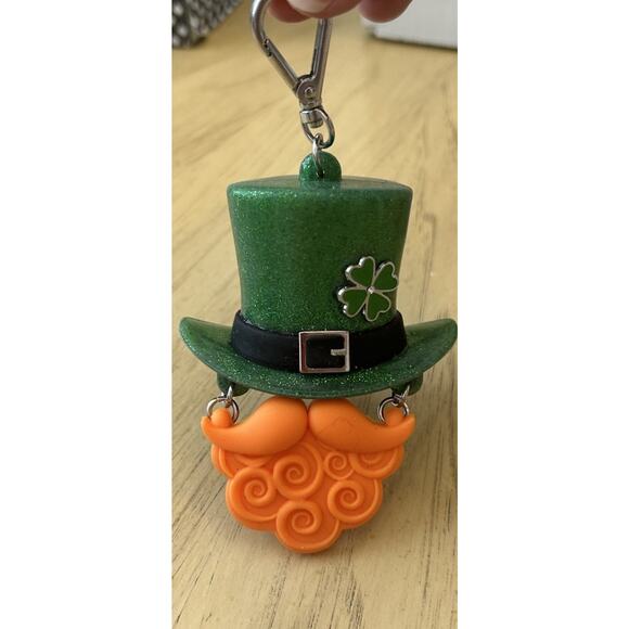Lot of 3 Bath & Body Works BBW Hand Sanitizer Holders, Bunny Leprechaun Pumpkin - Picture 10 of 10